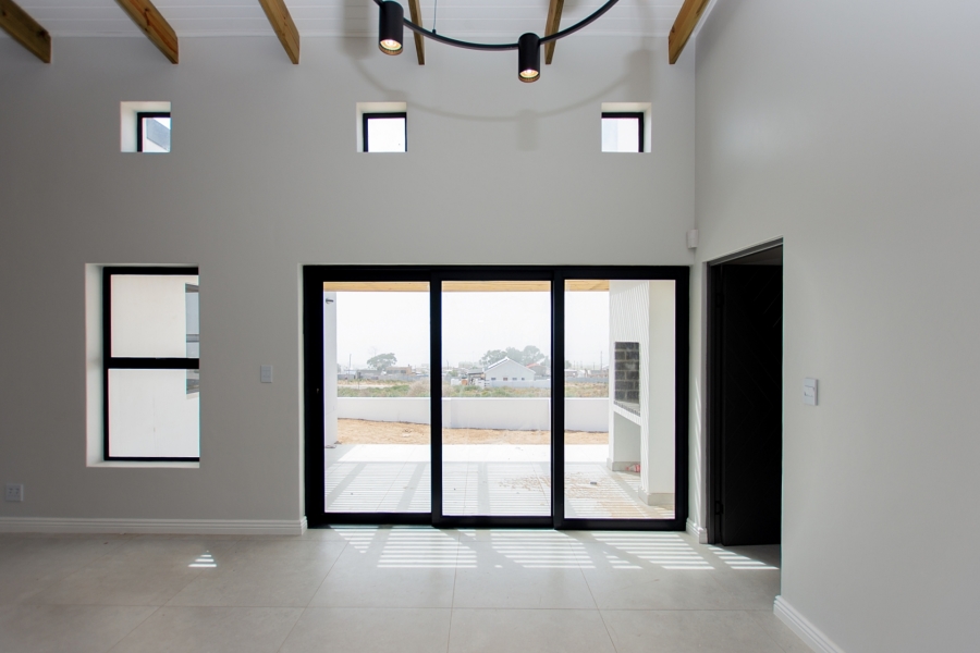 3 Bedroom Property for Sale in Steenbergs Cove Western Cape